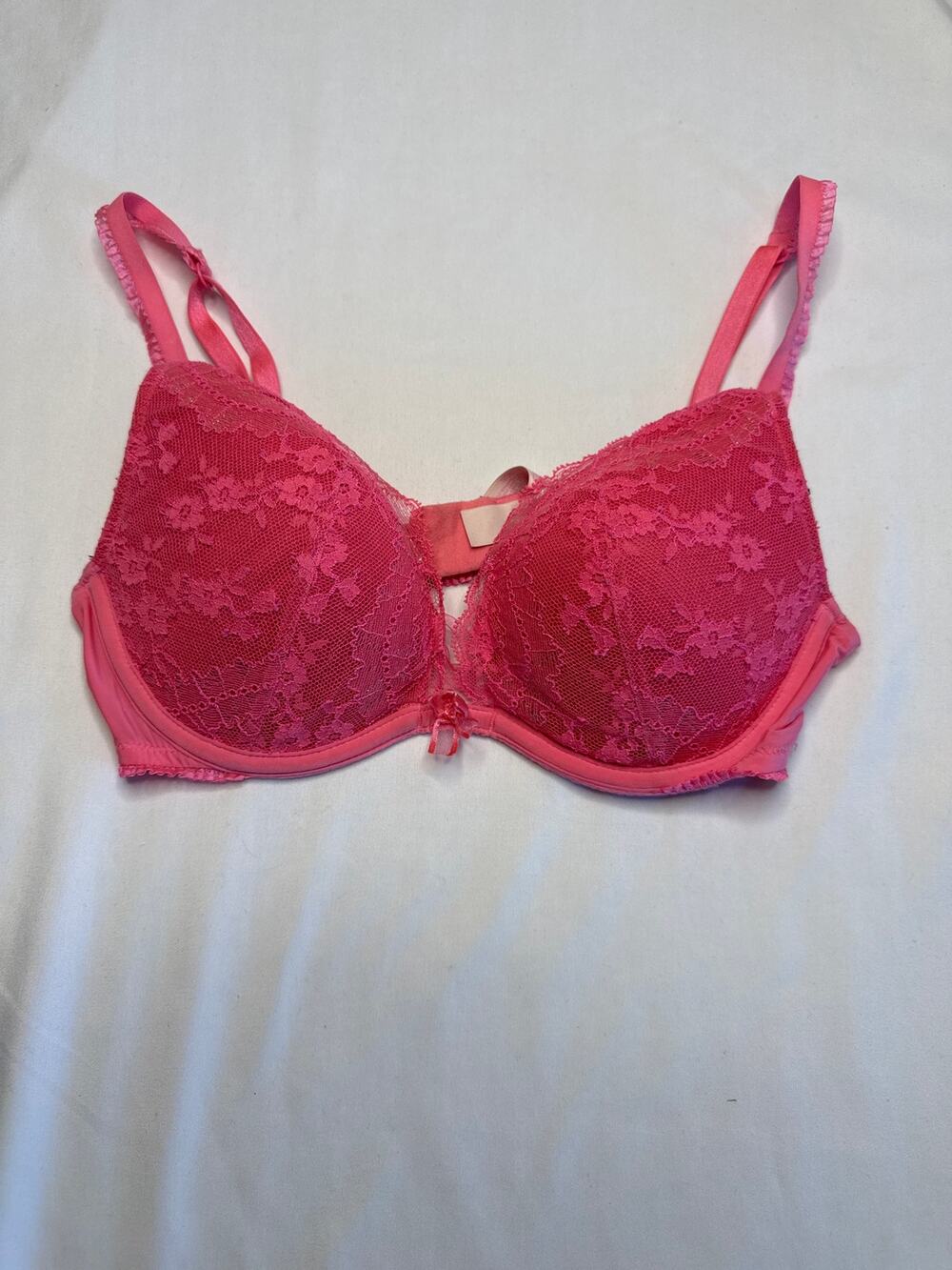 Victoria's Secret Push-Up Lacey Bra 34B Pink